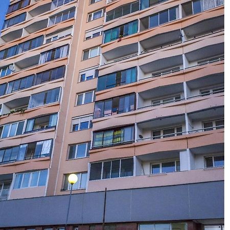 Studio Apartment Petrzalka Air-Conditioned 24H Check-In Μπρατισλάβα Εξωτερικό φωτογραφία