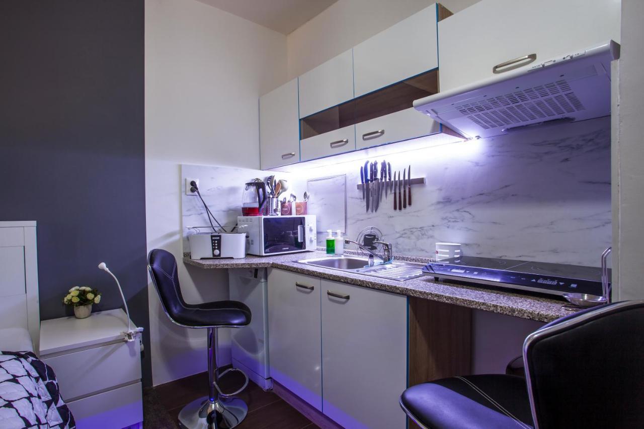 Studio Apartment Petrzalka Air-Conditioned 24H Check-In Μπρατισλάβα Εξωτερικό φωτογραφία
